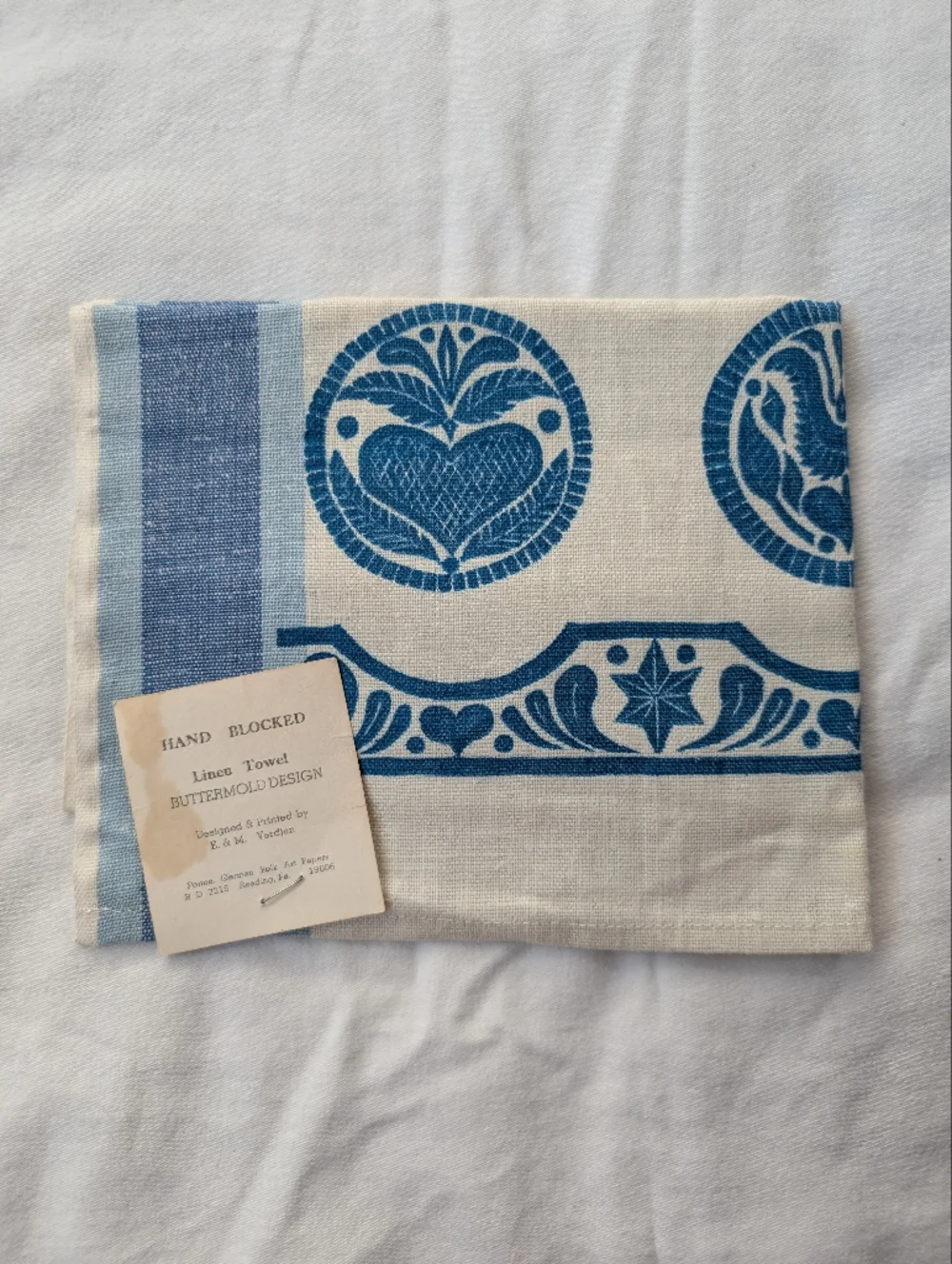 E&M Vardjan Linen German Buttermold Print Blue & Cream Kitchen Towel Vintage